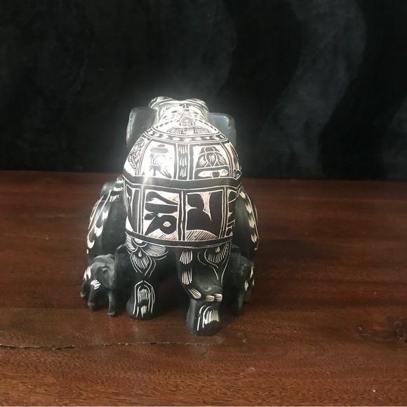 Good Luck Symbols Elephant Family - Picture 4 of 9